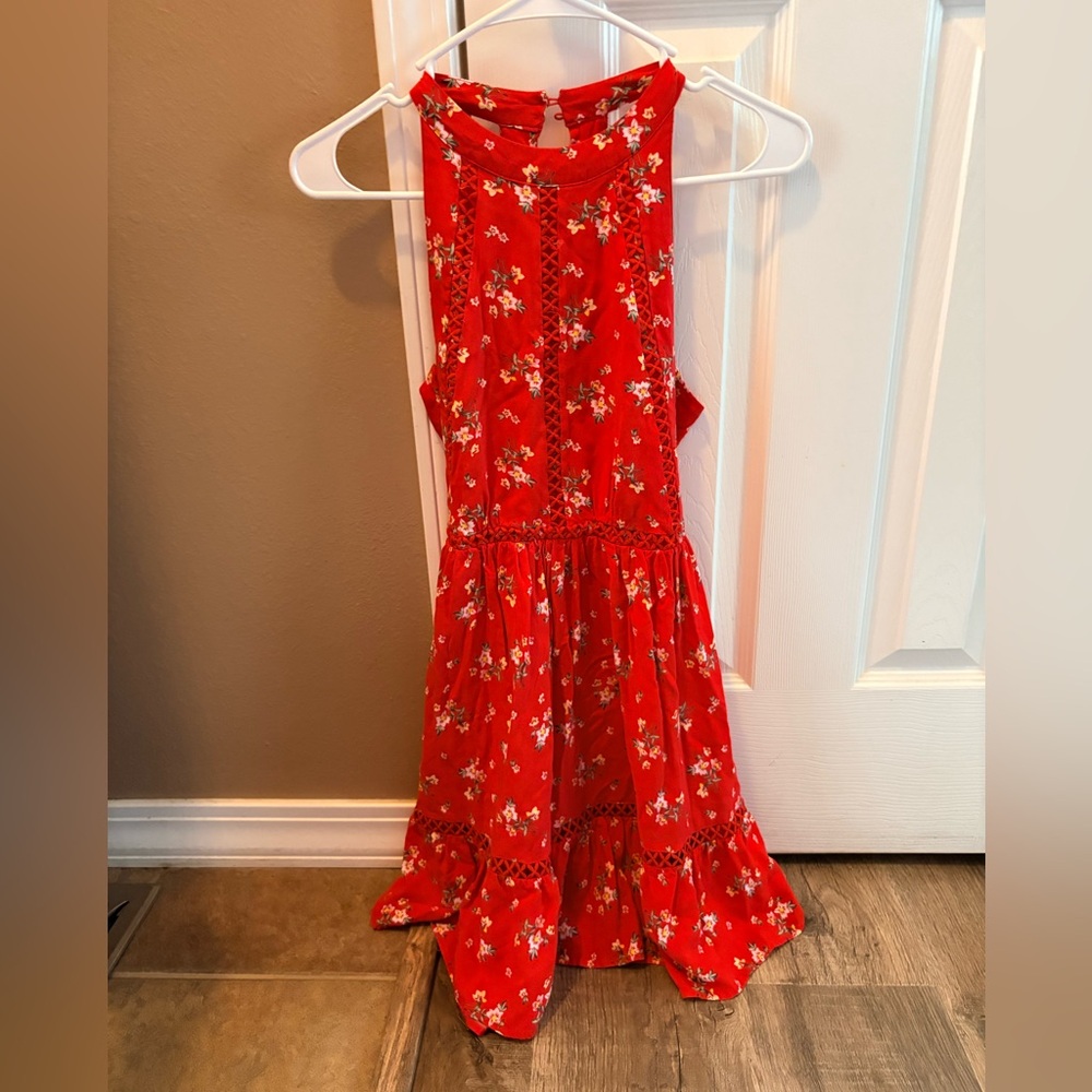Sunday Mi Amor Red Floral Sleeveless Dress size small